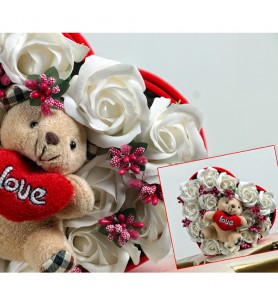 beyaz ayıcık kalbli